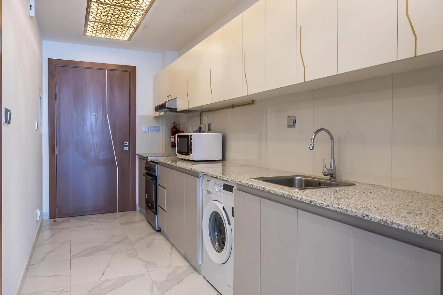 Apartment Millennium Binghatti Studio I Business Bay I Studio Dubai