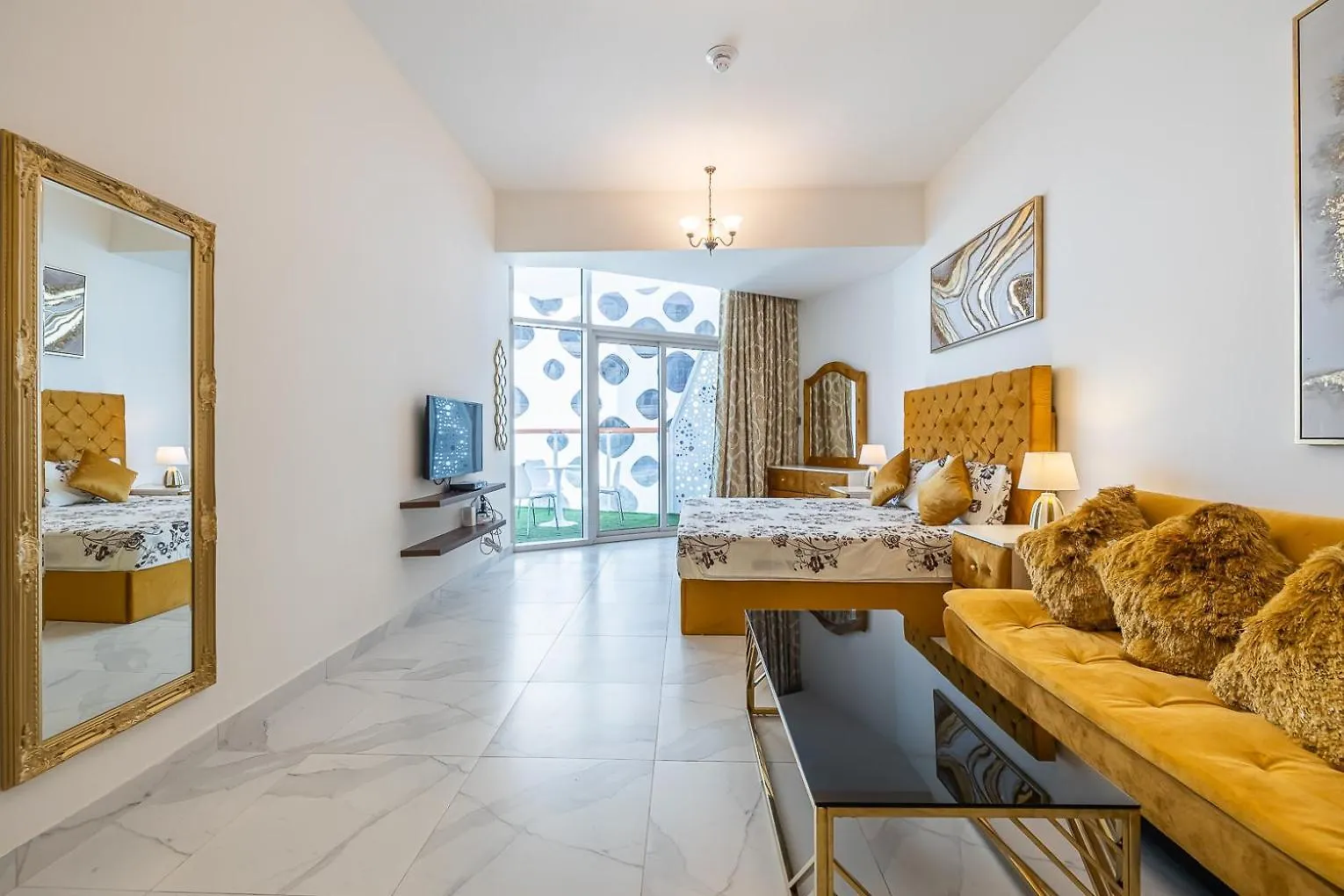 Apartment Millennium Binghatti Studio I Business Bay I Studio Dubai United Arab Emirates